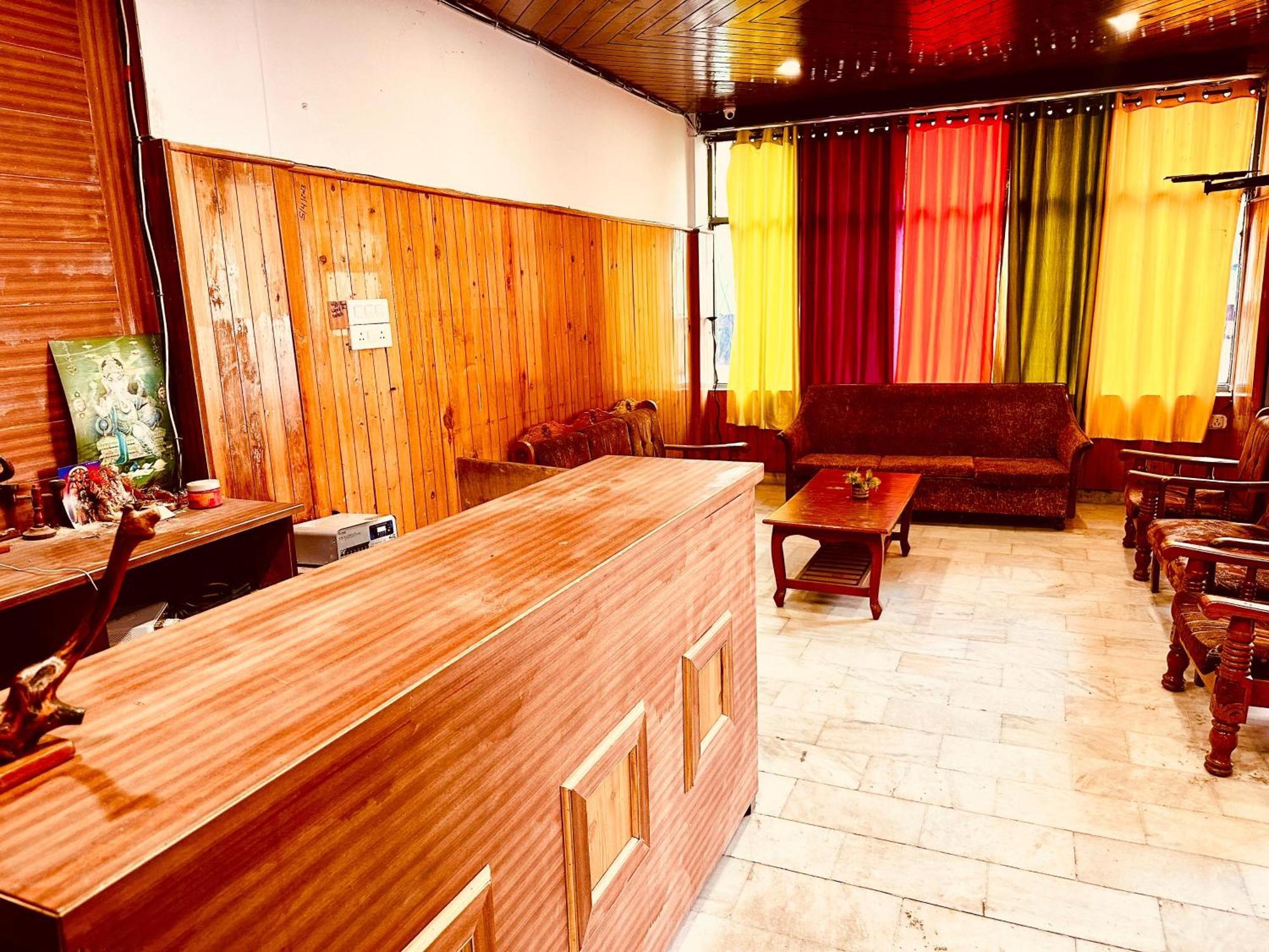 Hotel D Kanchan Manali Manāli Exterior foto