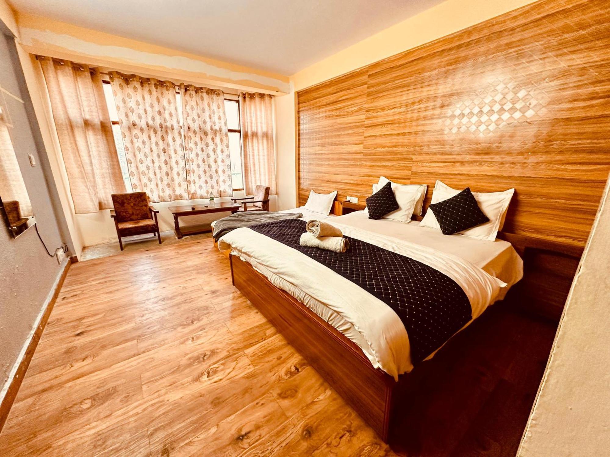 Hotel D Kanchan Manali Manāli Exterior foto